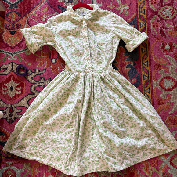 Vintage Country Corner Green Botanical Print Button-Up Dress - Picture 7 of 13